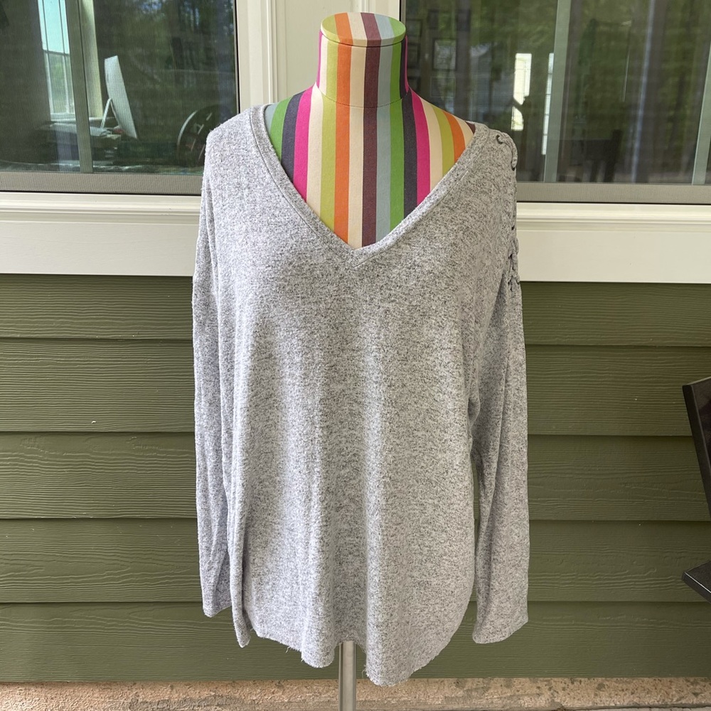Gray American Eagle Sweater with Shoulder Detail!